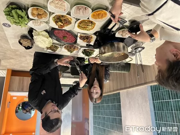 ▲牛境。（圖／記者游瓊華攝）