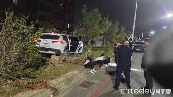 ▲▼高雄發生債務糾紛街頭追逐案。（圖／記者吳奕靖翻攝）