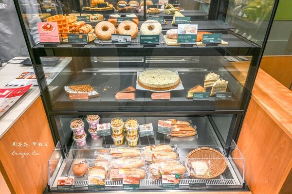 ▲▼TEAVANA 星巴克茶瓦納門市 天神站店。（圖／部落客周花花授權提供）