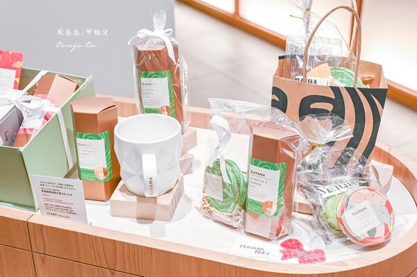 ▲▼TEAVANA 星巴克茶瓦納門市 天神站店。（圖／部落客周花花授權提供）