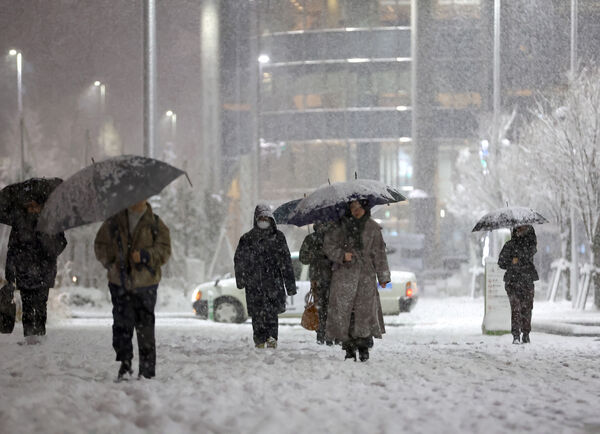 ▲▼日本金澤市大雪。（圖／達志影像／美聯社）
