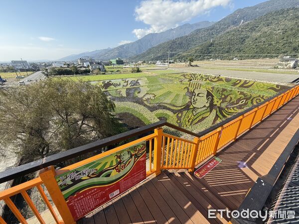 ▲關山鎮農會彩繪稻田「天后邸家」，以彩色水稻呈現媽祖形象，並提供直播服務方便民眾欣賞。。（圖／記者楊晨東翻攝）