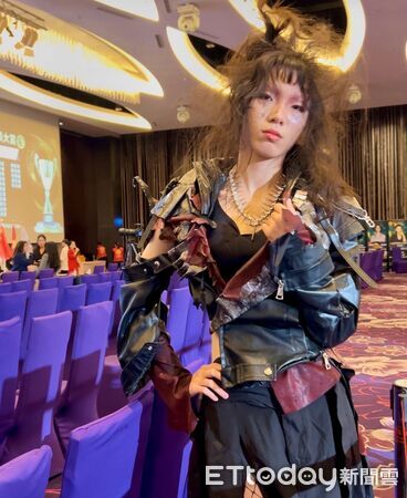 ▲▼弘光科大在全球髮藝菁英大賞中，制霸全場奪四冠。（圖／弘光科大提供，下同）