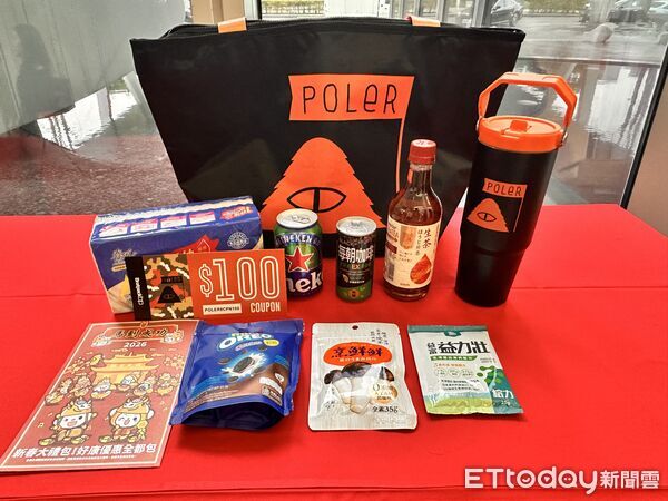 ▲▼全聯公布馬年福袋。（圖／記者林育綾攝）