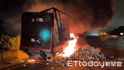快訊／新竹國道一號「貨車突起火」全面燃燒　車輛回堵2公里