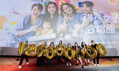 《陽光女子合唱團》破億！翁倩玉日本連線噴淚　鍾欣凌虧新人：我等到更年期