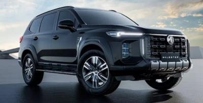 MG「全新7人座休旅現身」海外2月上市！搭載2.0升渦輪＋3排大空間