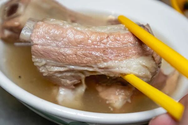 ▲▼馬里士他肉骨茶。（圖／部落客美熊很愛吃授權提供）