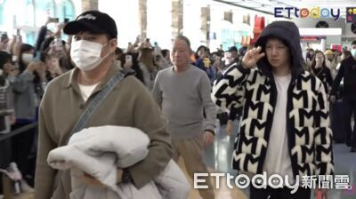 高雄直擊／SJ希澈神級素顏全被拍！皮膚在發亮　神童、圭賢親切揮手