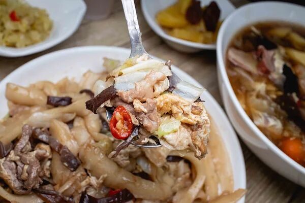 ▲▼老五刀削麵。（圖／部落客美熊很愛吃授權提供）