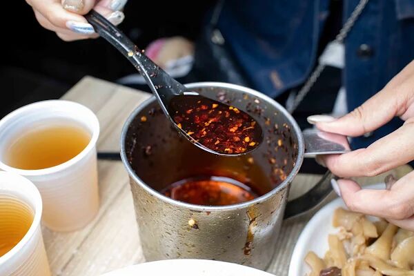 ▲▼老五刀削麵。（圖／部落客美熊很愛吃授權提供）