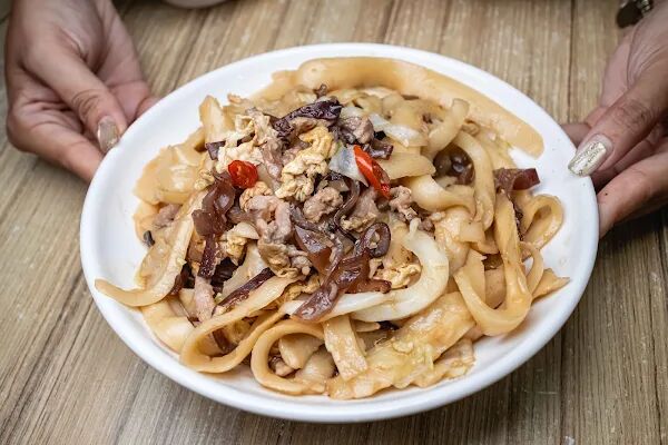 ▲▼老五刀削麵。（圖／部落客美熊很愛吃授權提供）