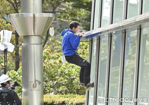 ▲▼ 美國自由攀岩名將霍諾德（Alex Honnold）將於台灣時間24日挑戰徒手攀登台北101 。（圖／記者李毓康攝）