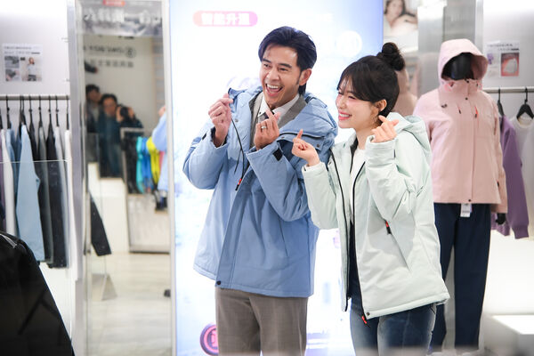 ▲李多慧客串三立八點台劇《百味人生》，黃玉榮「暈船狂NG」被抓包。（圖／三立提供）