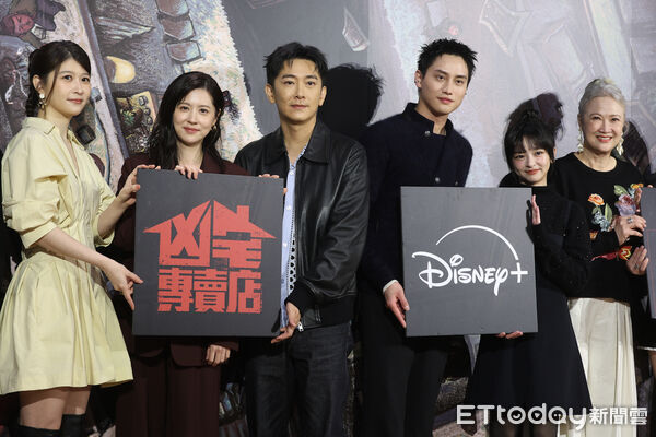 ▲江宜蓉、林予晞、施名帥、范少勳、陳姸霏出席《凶宅專賣店》媒體茶敘。（圖／記者林敬旻攝）