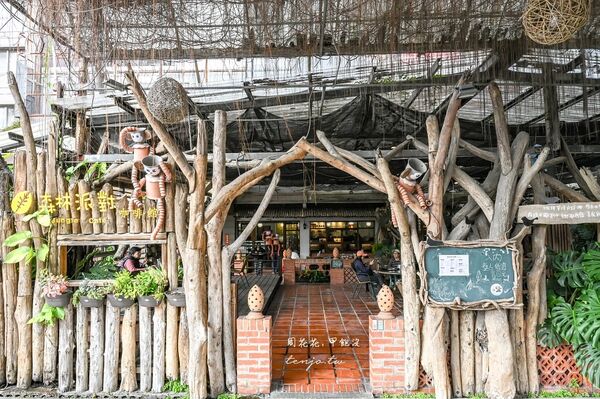 ▲▼台北花卉村森林派對咖啡館。（圖／記者陳莉玟攝）