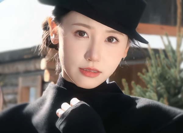 ▲▼甜美千萬陸網紅疑患淋巴癌。（圖／翻攝自抖音）