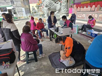 南化消防隊走上舞台宣導防災急救　歲末餐會守護寒冬居家安全