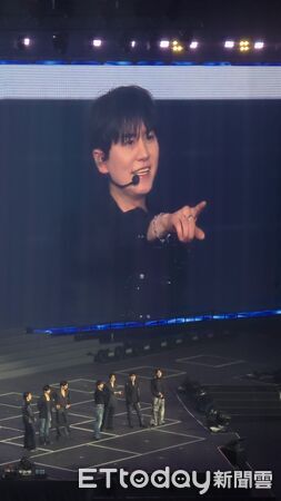 ▲▼    直擊／高雄捷運、紅綠燈全是SJ！萬人喊「歡迎回家」利特：瘋掉～  。（圖／讀者提供）