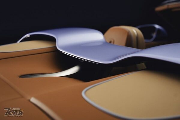 Bentley Mulliner 訂製部門打造第四台 Batur 敞篷版　客戶共創成就四大首創細節