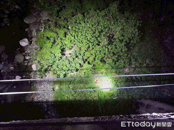 ▲▼台東發生墜橋意外。（圖／記者楊晨東翻攝）