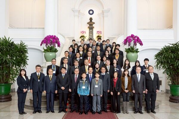 ▲長庚科大副校長黃聰龍，榮獲國際學術創新金鑽獎