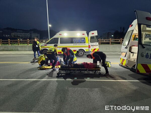 ▲▼台東少年無照騎車又酒駕，撞上2名晨運女子害重傷。（圖／記者楊晨東翻攝）