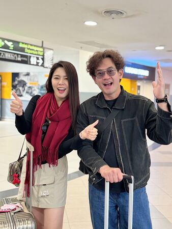 ▲《阿松與阿暖》柯叔元、白家綺受邀到馬來西亞。（圖／民視提供）