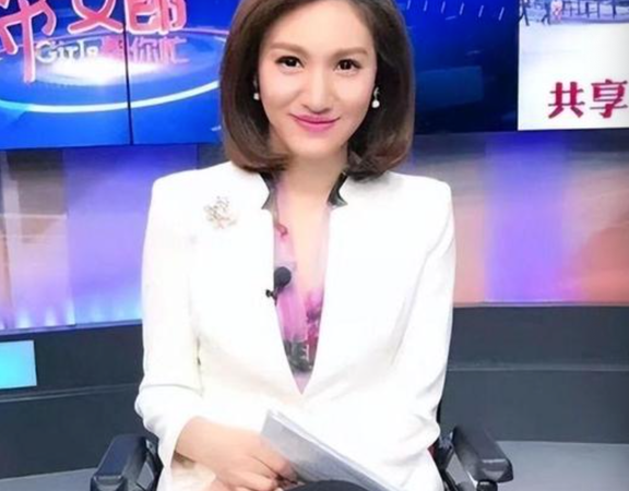 ▲▼  陸首位輪椅女主播           。（圖／翻攝 網易）