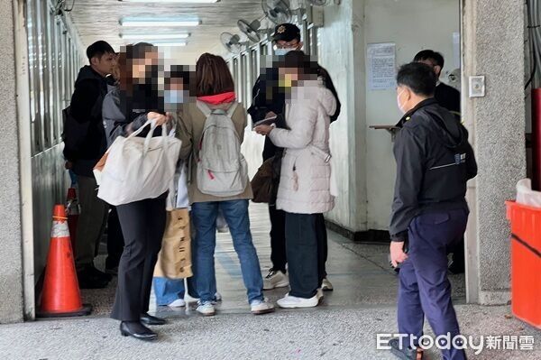 ▲死者家屬到場。（圖／記者楊熾興翻攝）