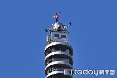 霍諾德徒手爬上101　賴清德直呼：緊張！心臟跳得很快