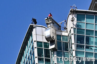 霍諾德徒手攀台北101　「幕後功臣」是這些人！