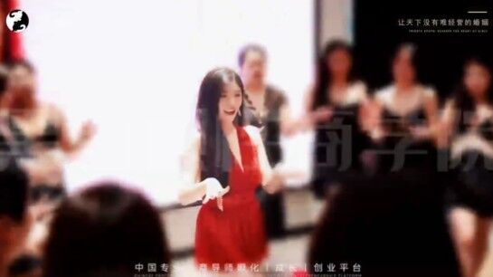 ▲▼周媛開設的學院設情境實戰房、教Dirty talk與親密互動。（翻攝自Ｘ）