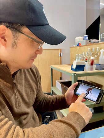 ▲蔣萬安也見證霍諾德攀101傳奇。（圖／蔣萬安臉書）