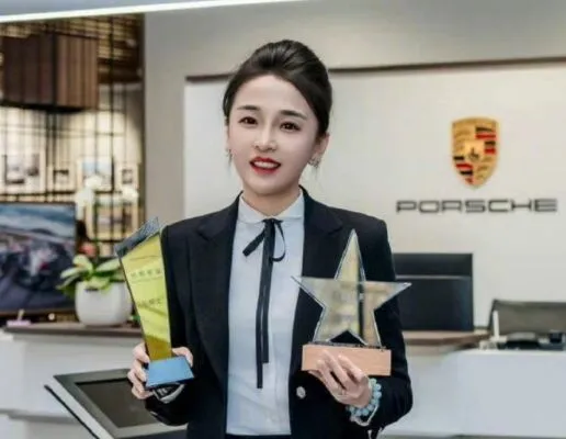 ▲▼陸保時捷女銷冠：客戶6成是女性　沒私下出去吃飯。（圖／翻攝微博）