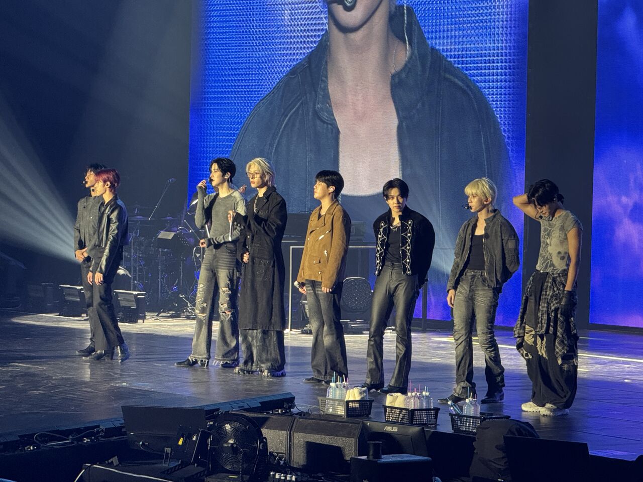 看韓團演唱會慘遇狂粉「殺豬叫」 她回家發現左耳失聰了