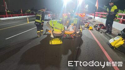 快訊／台中女被野狗追「墜落一江橋」意識不清！消防吊掛救援