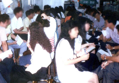 挑戰傳統婚配年齡！30歲博士男要找大10歲女　幼師非「幼齒」不嫁