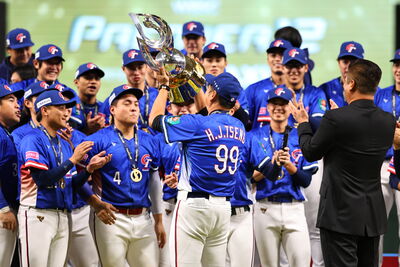 《冠軍之路》登影史紀錄片亞軍　曾文誠爆球員「提一話題秒哭」