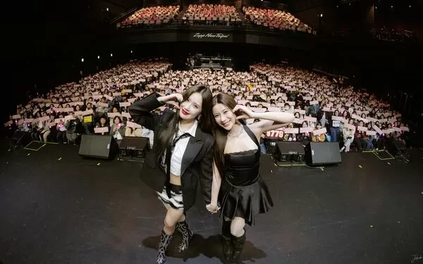 ▲KaoJane見面會，Kao（右）Jane（右）首搭合作《愛情設計》被喻為是GL劇教課書。（圖／NAC、YIWO提供）