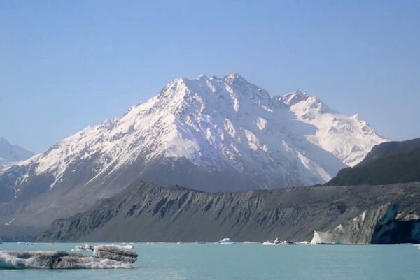 ▲▼塔斯曼冰川探險者。（圖／部落客捲捲頭品味生活授權提供）