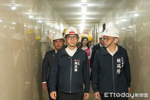 ▲▼高雄市長陳其邁與立委賴瑞隆    。（圖／記者賴文萱翻攝）