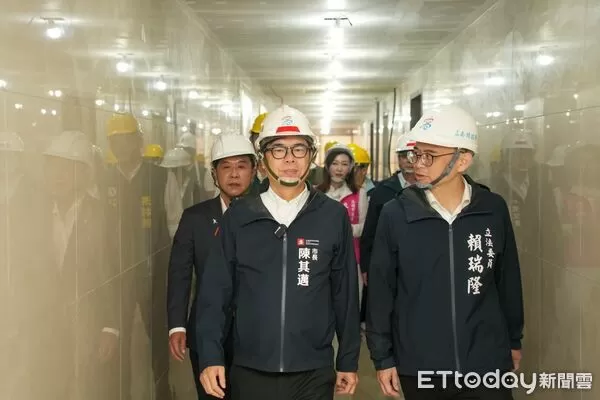 ▲▼高雄市長陳其邁與立委賴瑞隆    。（圖／記者賴文萱翻攝）