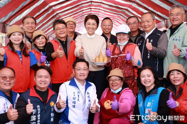 ▲鹿谷「櫻花冬筍季」登場，春遊南投賞櫻、品筍、泡溫泉。（圖／南投縣政府提供）