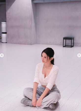 ▲▼蔡瑞雪。（圖／翻攝自Instagram／snowbabyq）