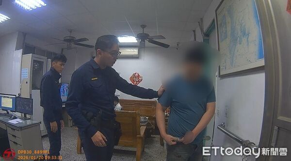 ▲▼林姓男子不付任何車資，擺明搭「霸王車」小黃司機只有將其載送至警所，請求警方處理。（圖／鳳林警分局提供，下同）