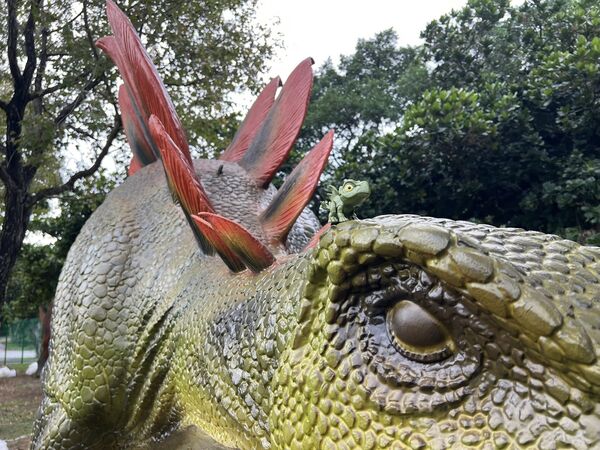 ▲恐龍大復活 關渡探險樂園展至明年2月。（圖／翻攝自Facebook／恐龍大復活 關渡探險樂園）