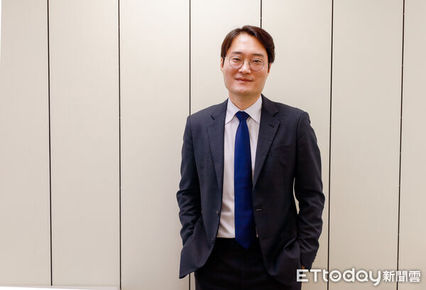 ▲▼韓國數位媒體設計品牌d`strict CEO李誠浩。（圖／記者蔡玟君攝）