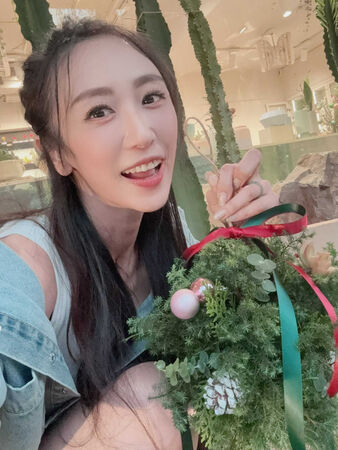 近來蔡允潔身體亮紅燈，常在社群分享自我打氣文。（圖／翻攝自蔡允潔臉書）