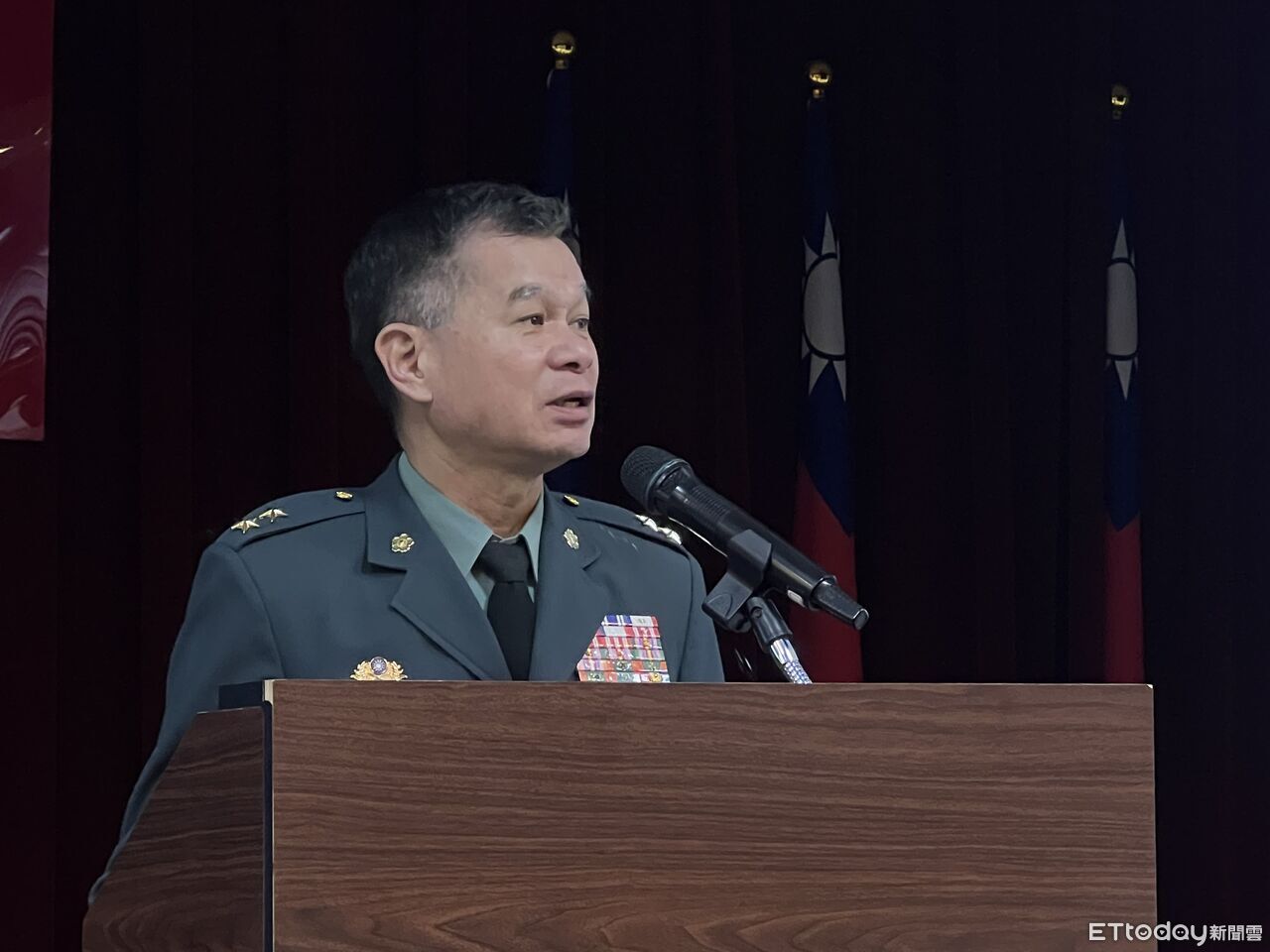 中將談國防條例淚灑立法院 馬文君還原真相:是否甩鍋在野黨?